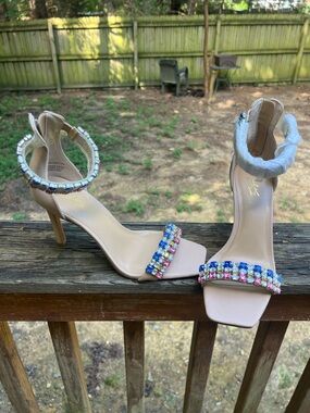 THALIA SODI Multi Color  Jewel Gem Strappy Heel Women’s 9M Never Worn